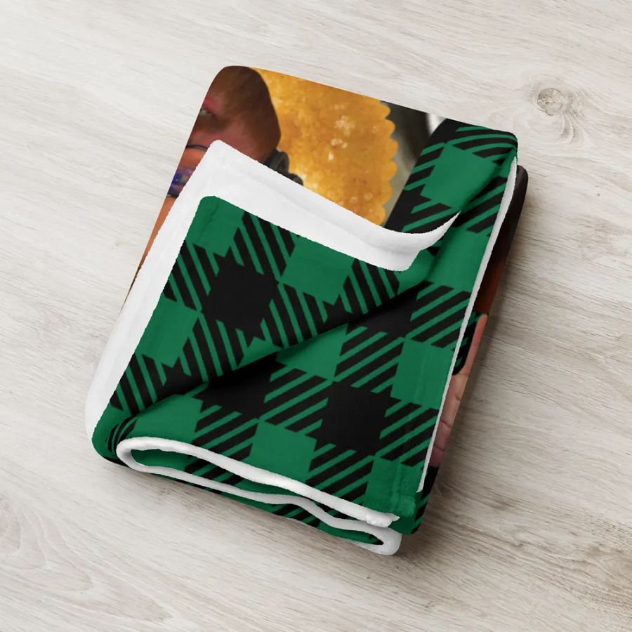 DixeeChris Blanket product image (18)