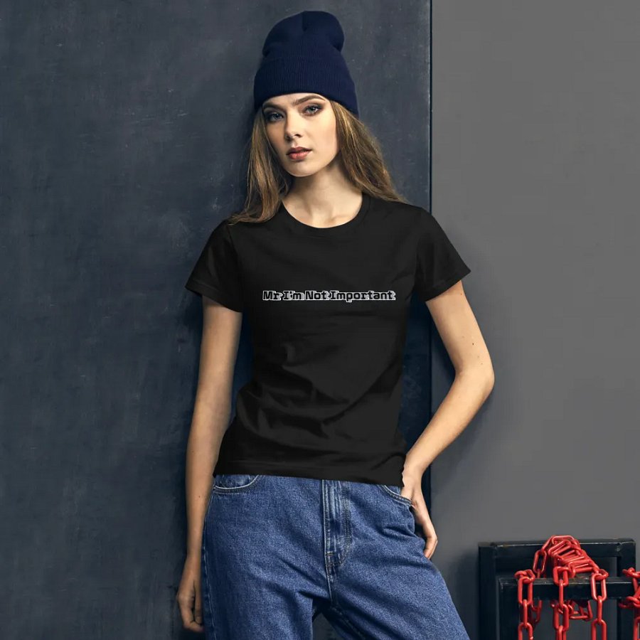 Women's Middleweight T-Shirt - Embroidered - Mr I'm Not Important product image (3)