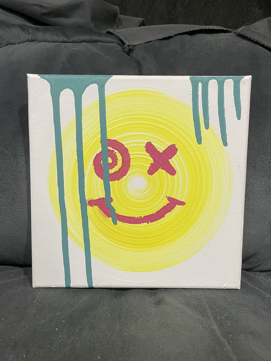 yellow smiley extra drip product image (2)