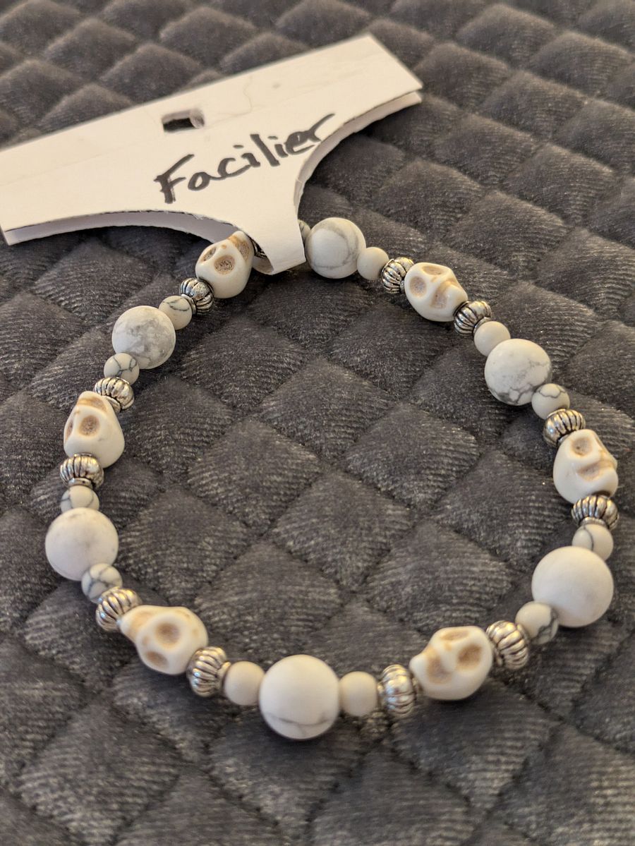 Facilier Bracelet product image (1)
