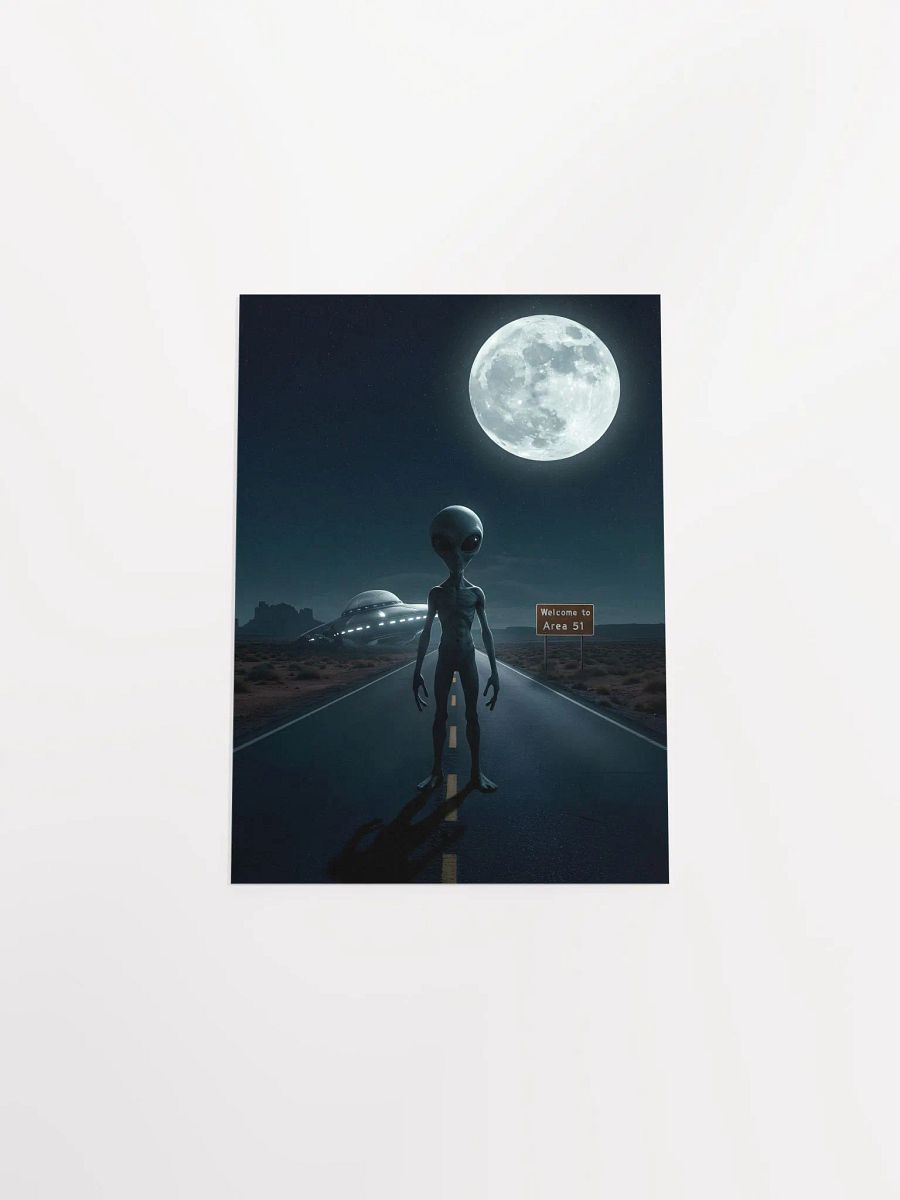 Under the Lunar Glow: The UFO Crash Landing Poster product image (18)