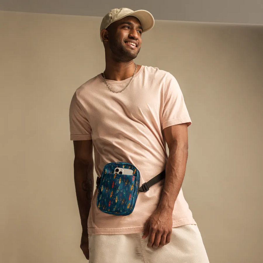 Underwater Surprise - Utility Crossbody Bag product image (9)