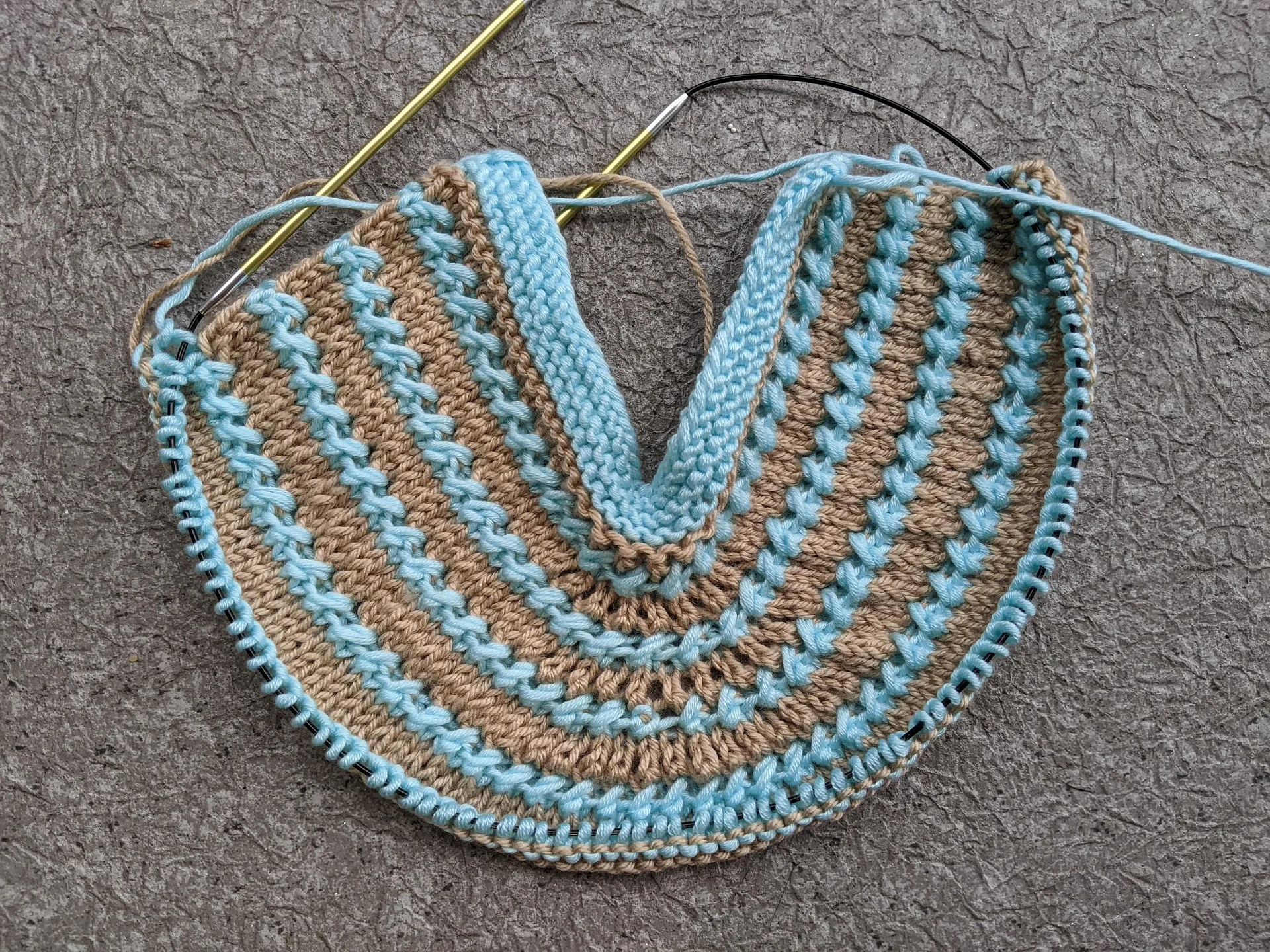 Flat Knit Slipper Booties Pattern product image (4)