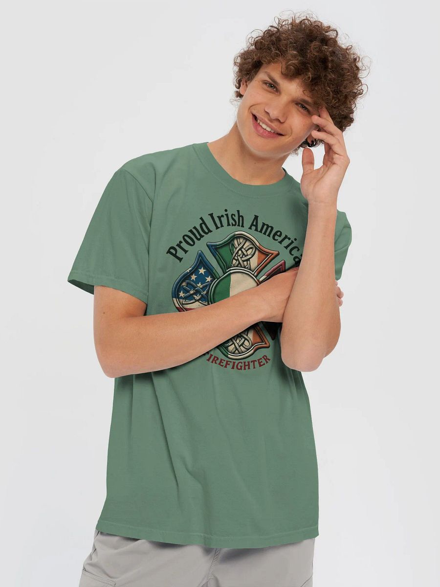 Proud Irish American Firefighter T-Shirt product image (30)