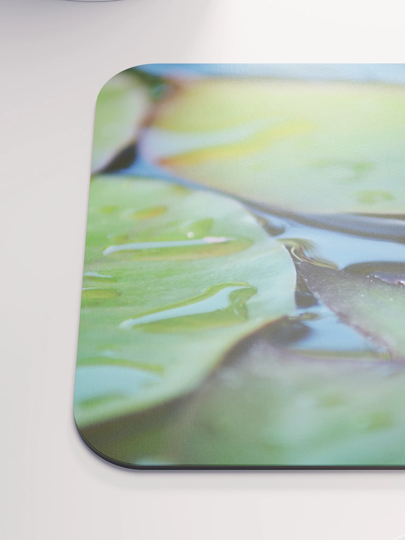 Mauspad - Frosch unter Seerosenblatt product image (6)