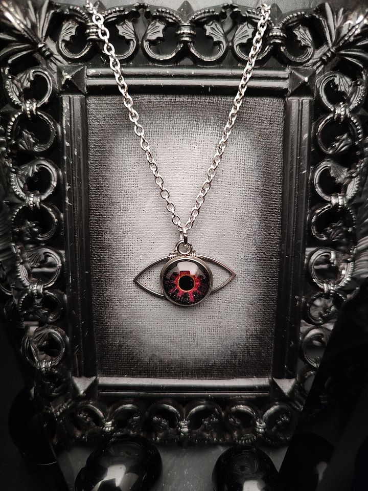 Eye Painted Amulet - Nebula Wisp product image (2)
