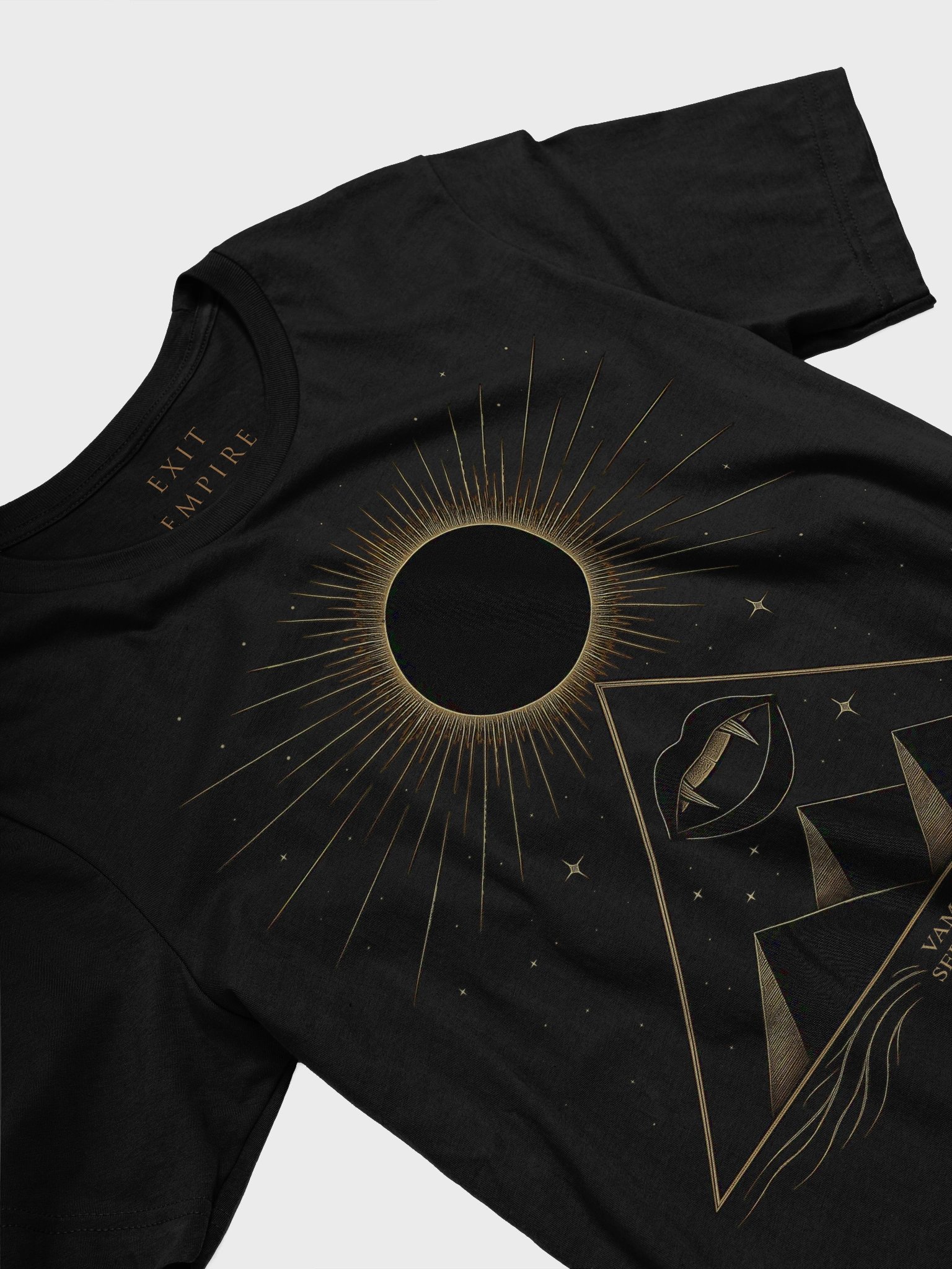 Vampire Seduction - Pyramids T-Shirt product image (3)