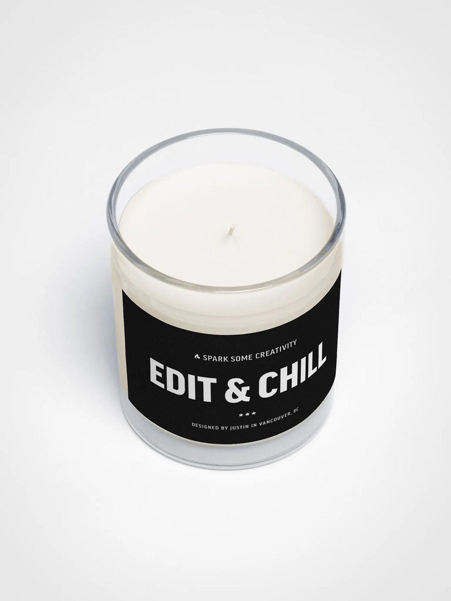 Edit & Chill Candle product image (4)