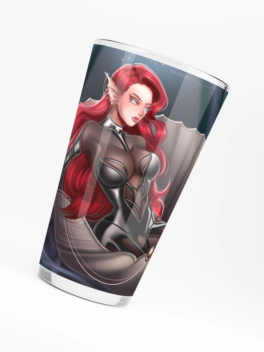 Deadly SeaShell Pint Glass product image (6)