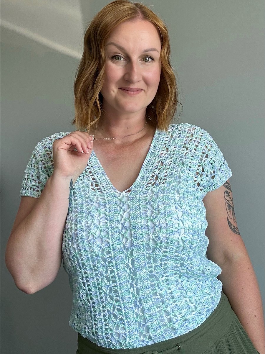 Easy Crochet Summer V-Neck Top product image (7)