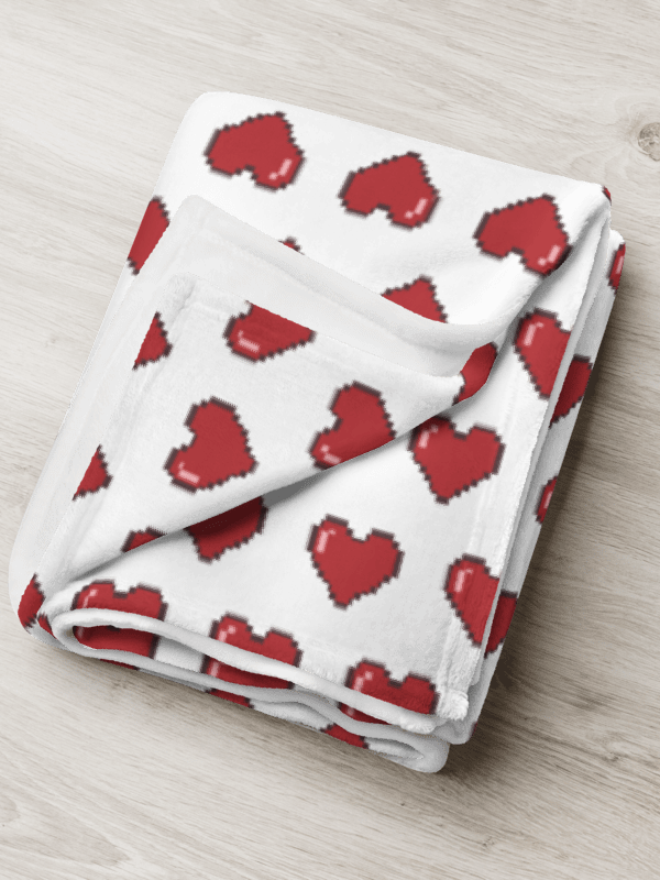 LOVA - Heart Blanket product image (3)