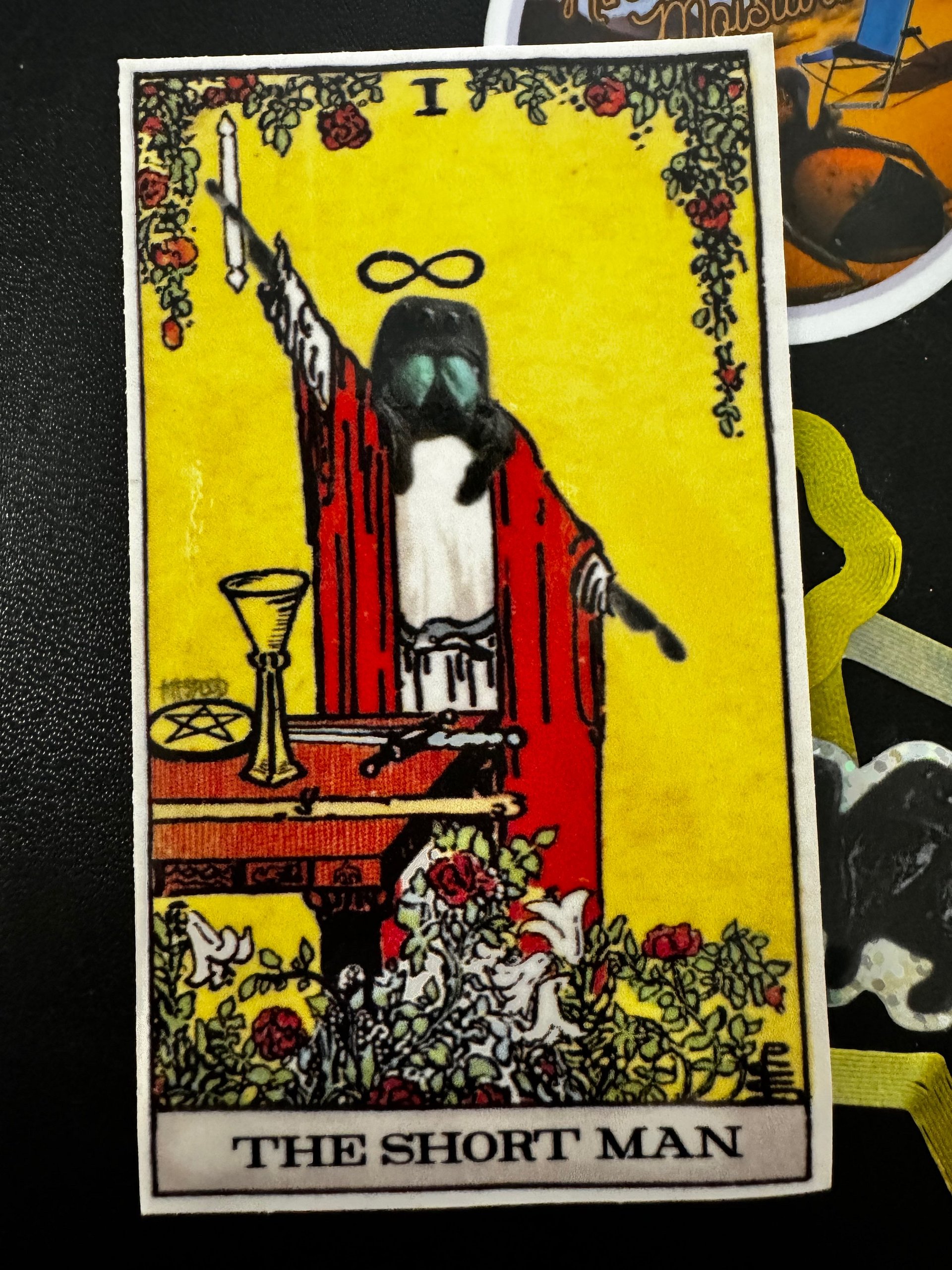Shorti tarot vinyl sticker product image (1)