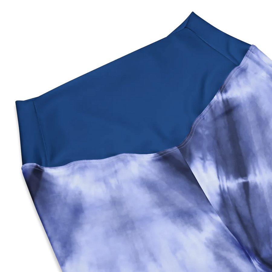 Aqua Dream Flare Leggings product image (8)