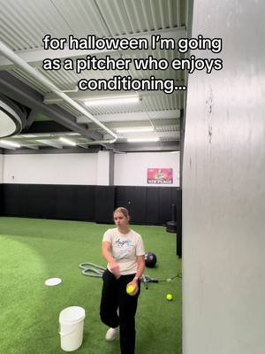 I don’t know if this even exists lol! #softball #pitching #softballpitcher #creatorsearchinsights 