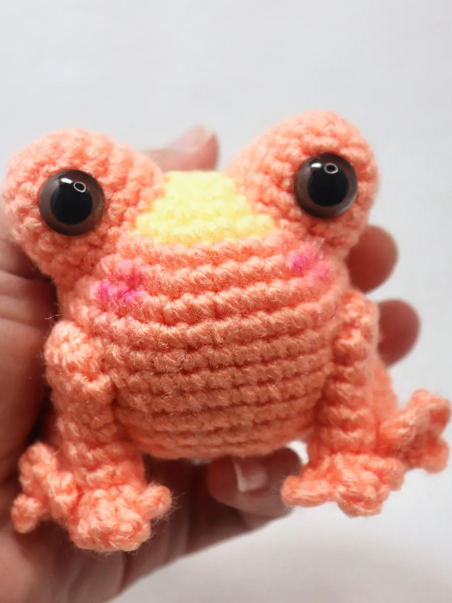 Peach Frog | meganofalltrades