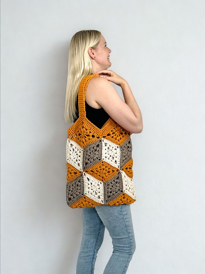 3D Cube Bag product image (2)