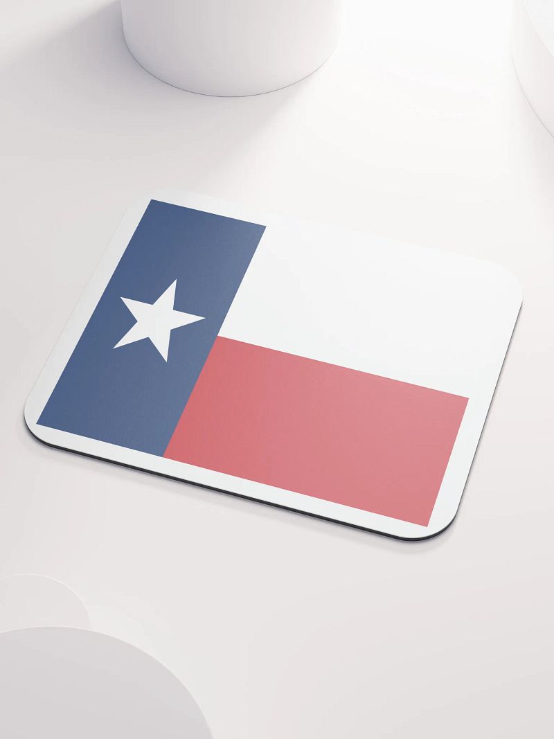 Lone Star Desk Defender – Texas Flag Mouse Pad
