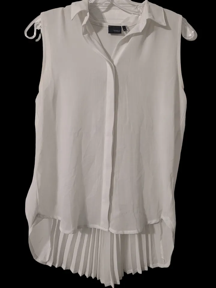 XS Pleated White Collar Top product image (1)