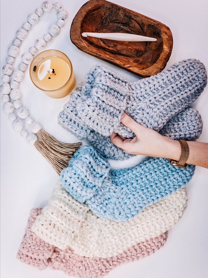 Bulky Crochet Slipper Socks product image (1)