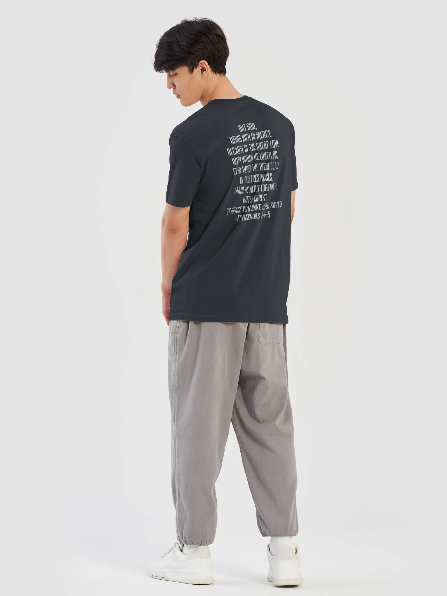 Loathe Sin, Love Christ T-Shirt product image (20)