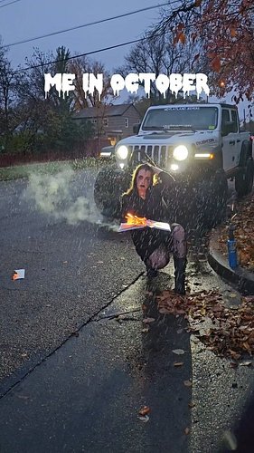 Sigh till next year spooky season 😩🎃
.
#spookyjeep #spookyszn #jeepher #jeepgirl #halloween #jeeplife