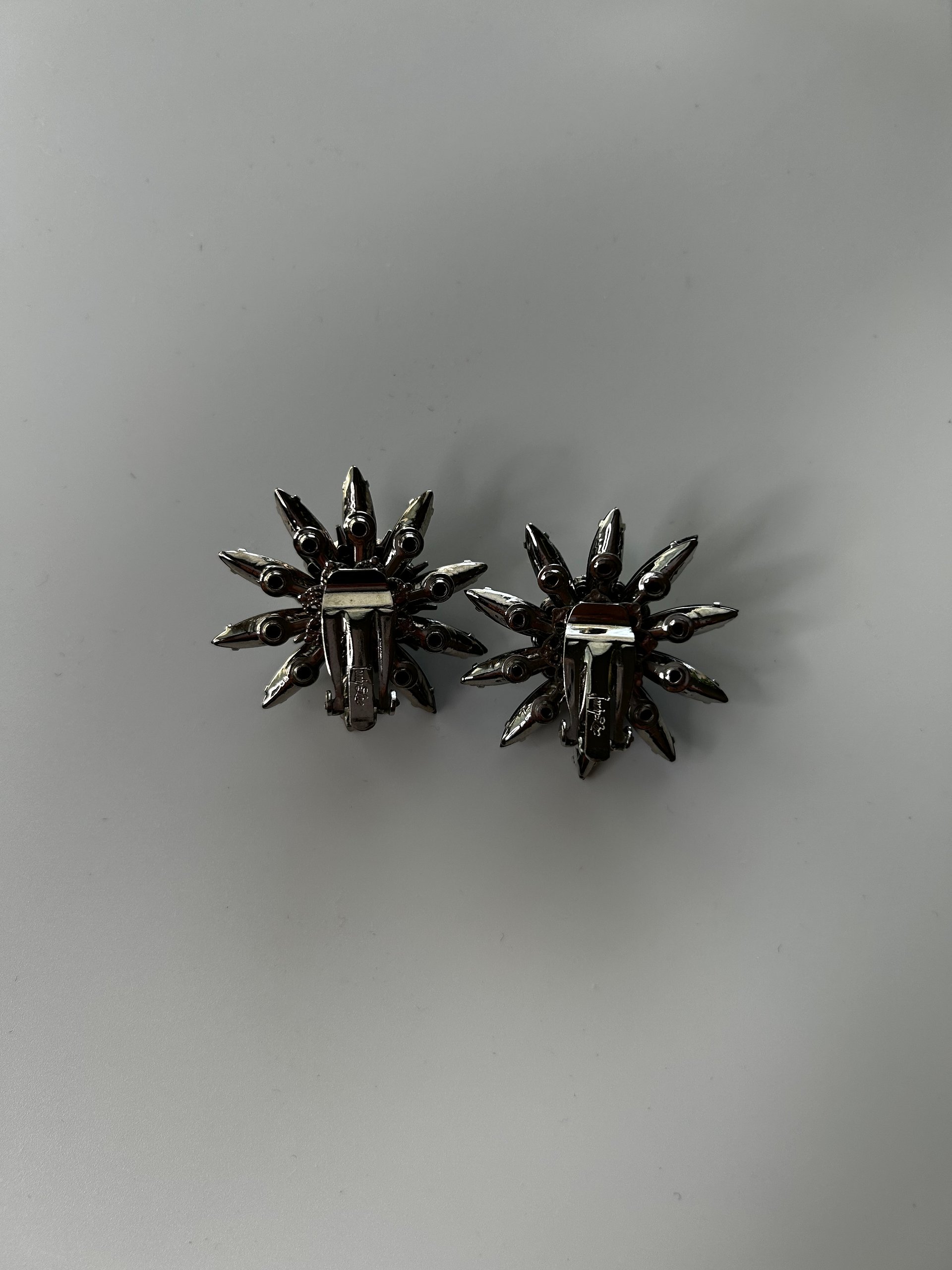 Vintage Judy Lee Black Crystal Starburst Clip On Earrings product image (5)