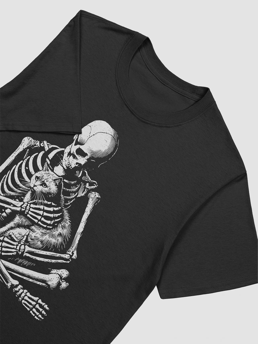 Skeleton Hugging Cat Gothic Tee (03) product image (34)