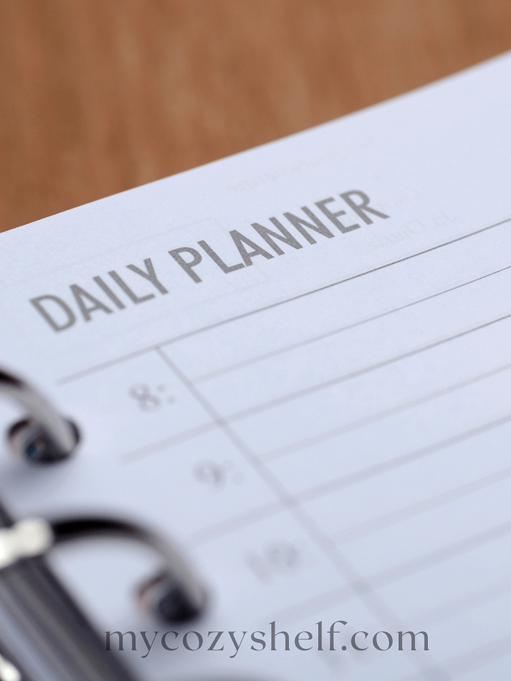 The Ultimate Daily Planner: Stay Organized, Focused, and Productive 🗓️💡 product image (2)