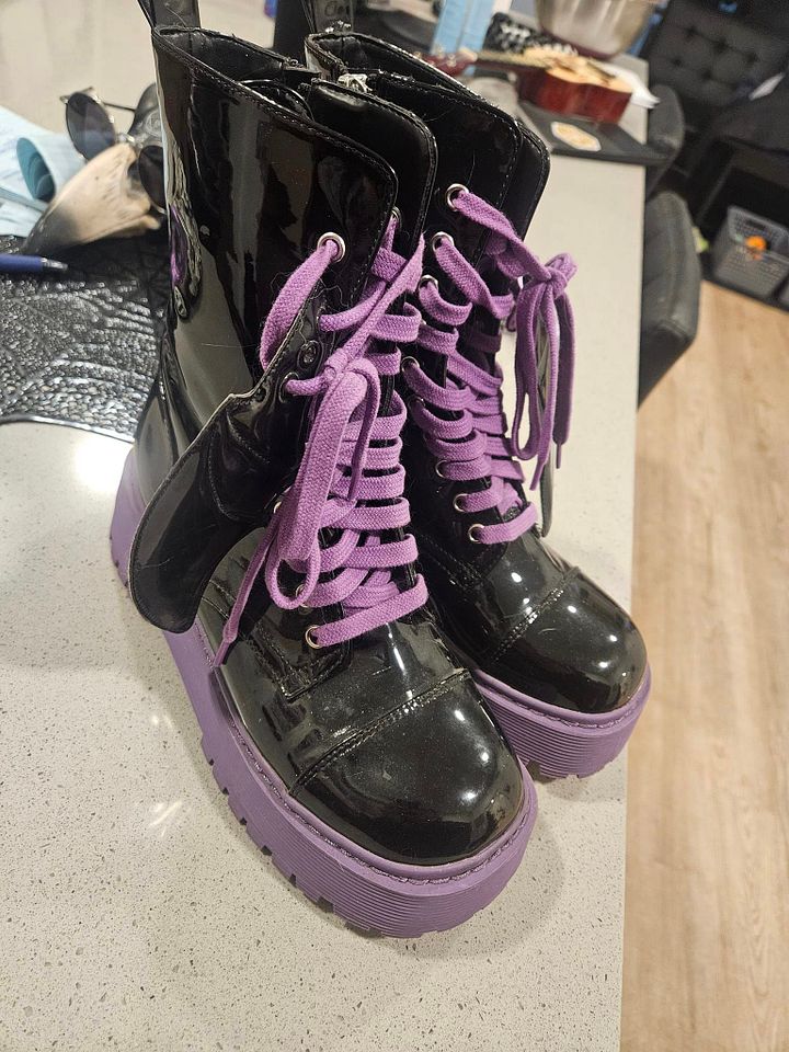 Bat Wing Boots product image (1)