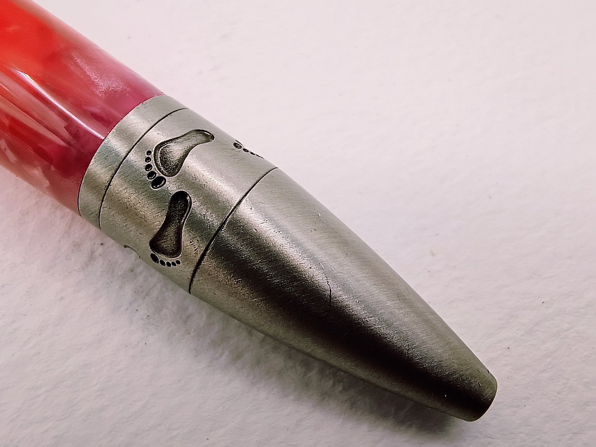 ✝️ Footprints in Bloom – Faith-Inspired Rollerball Pen product image (3)