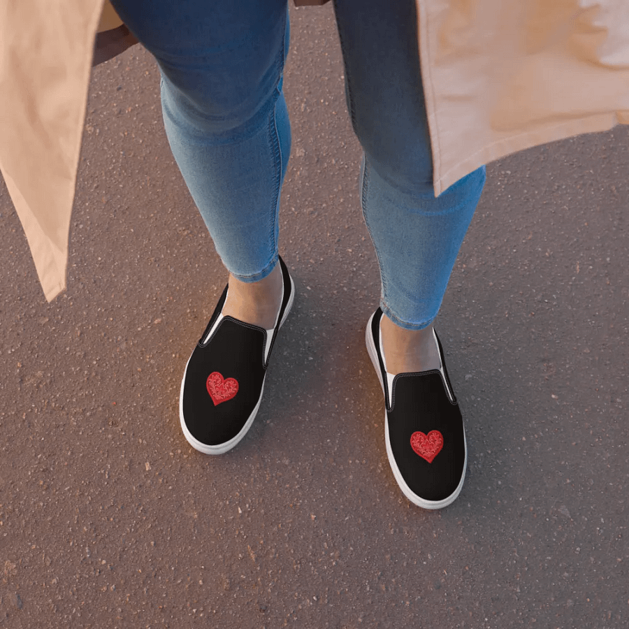 Red Heart Black Canvas Women's Slip-On Shoes product image (3)