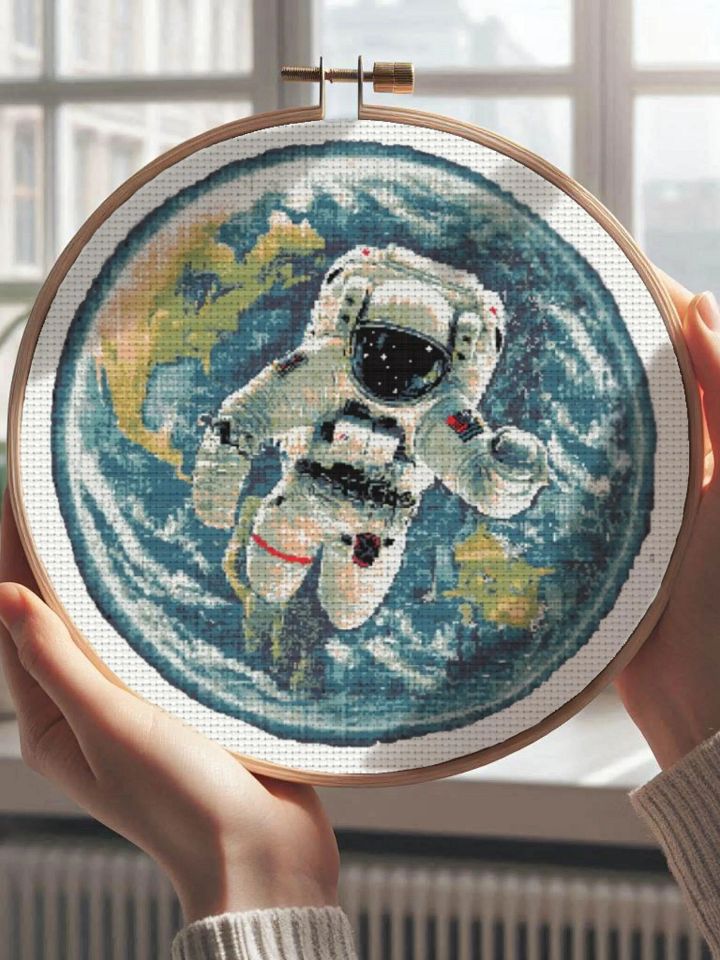 Cosmic Astronaut product image (2)