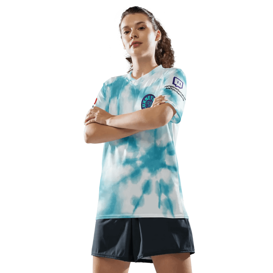 Crewmember M T-shirt product image (10)