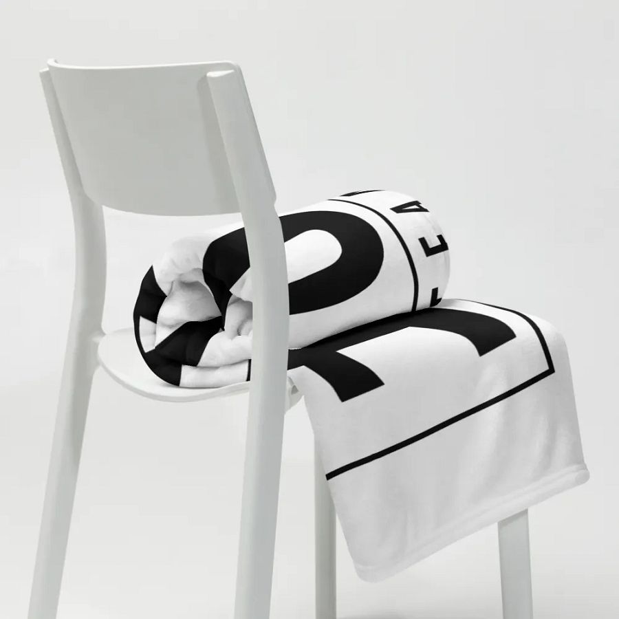 Throw Blanket product image (20)