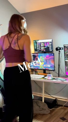 Fortnite personality hire checking in. Even the narrator agrees. 
•
•
#fortnite #girlgamer #gaming #gamingmemes #fortnitefunn...
