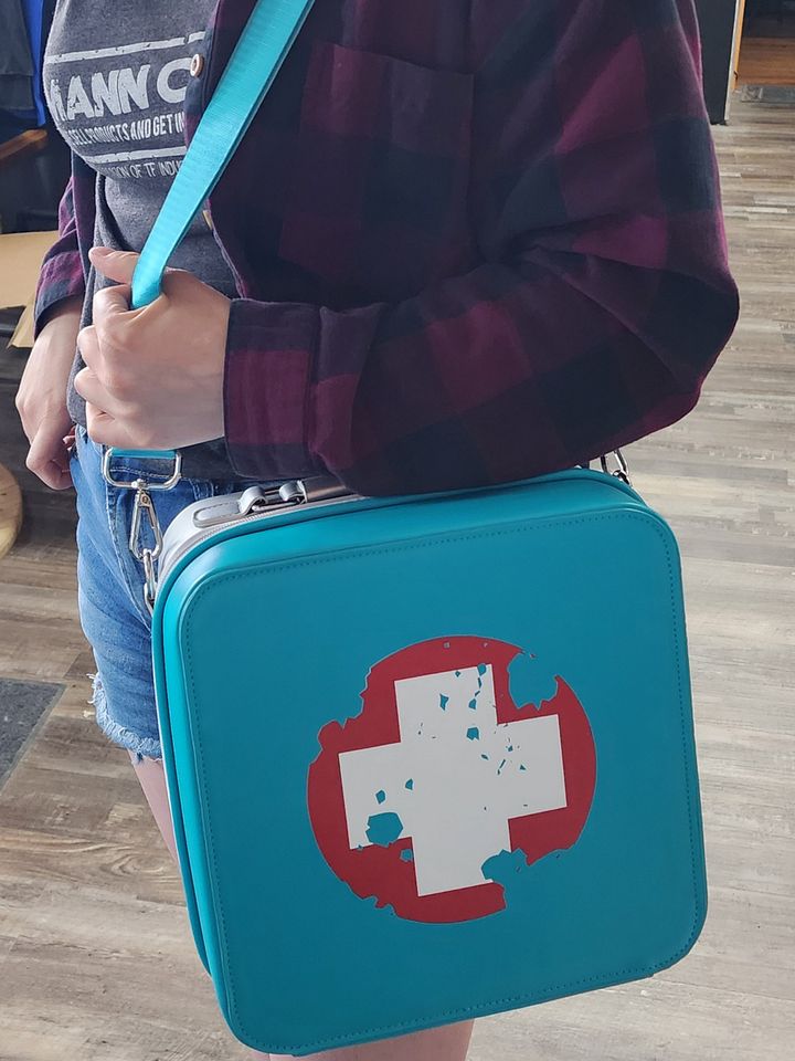 Team Fortress 2 Medkit Bag product image (2)