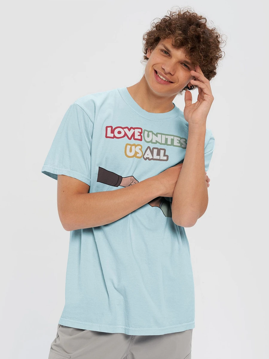 Love Unites Us All | God's Gang Tee product image (50)