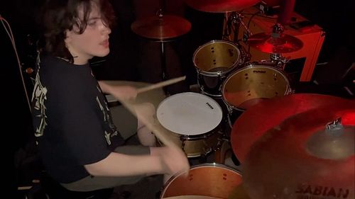 THE ANIMAL: @dave_b_the_drummer 👀

🎥: @tygothcore666 

#metaldrummers #numetalcore #lihc #steezingtoncity #deathcorebands