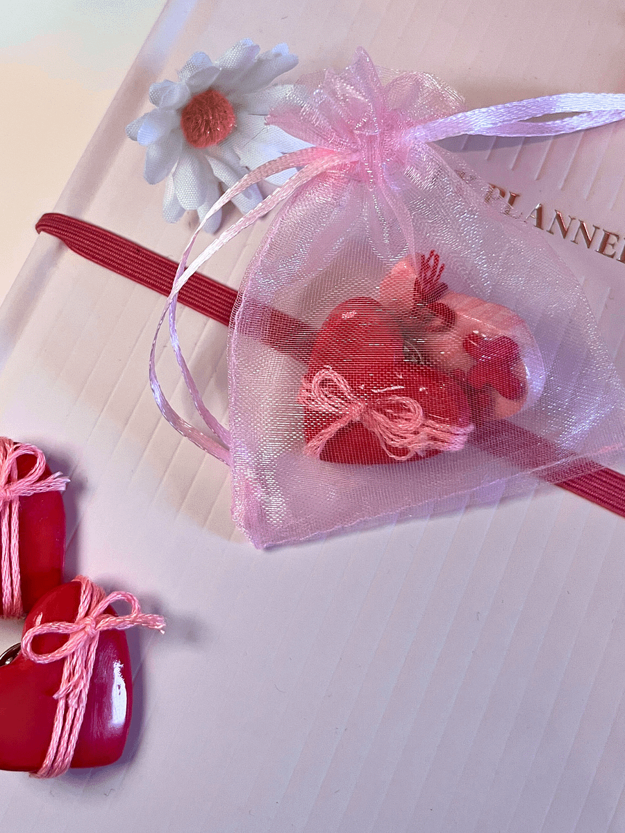 Heart & Bouquet Pins Combo product image (3)