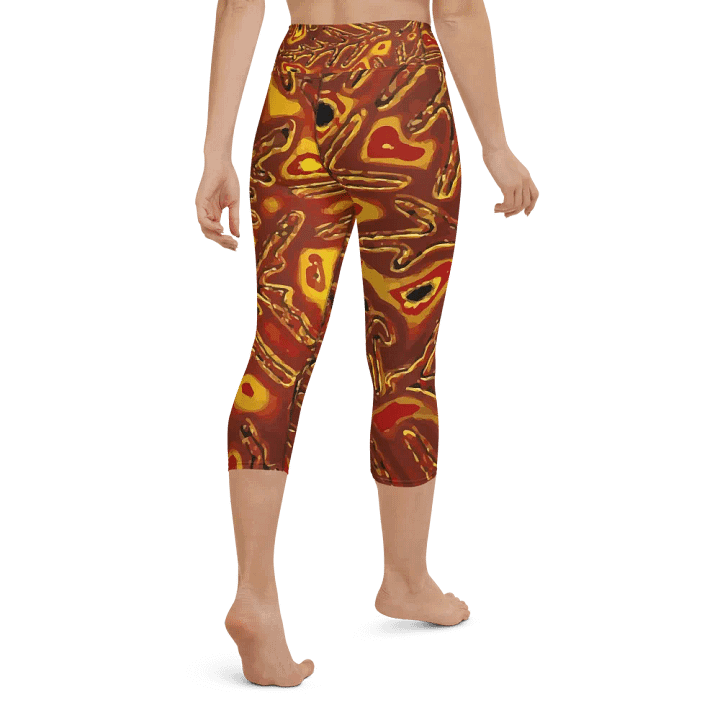 Japanese Fiery Abstract Capri Yoga Leggings product image (2)