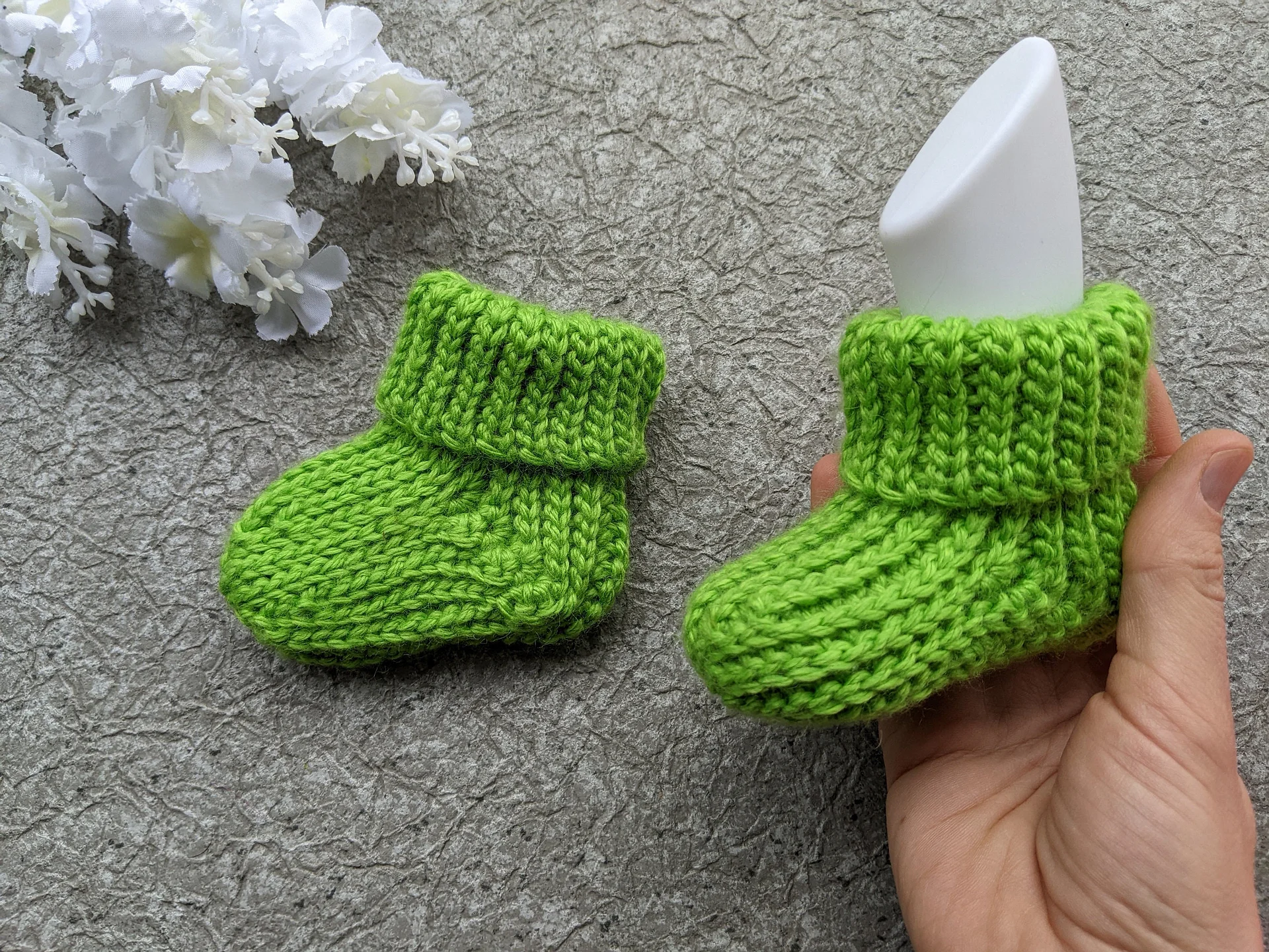 Newborn Baby Crochet Booties (Socks) Pattern product image (6)