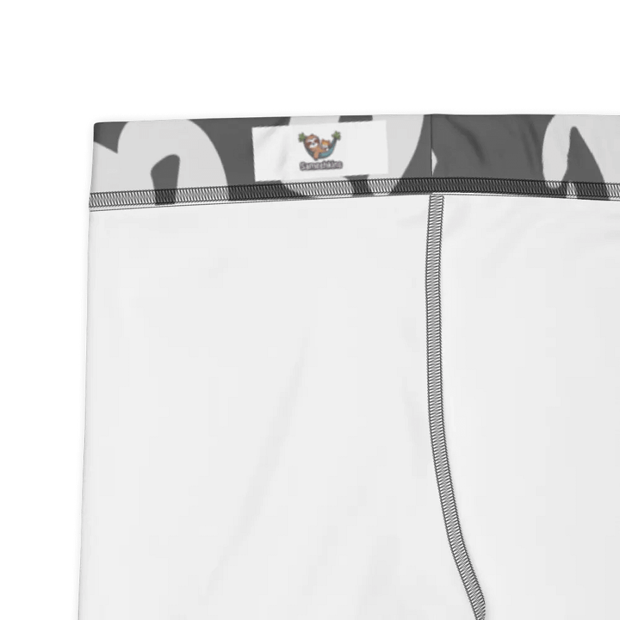 Grey Wilderness Camo Capri Leggings product image (2)