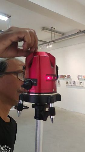 Laser untuk display pameran 

di Prodi Seni Murni @senimurni_isiyk 

rekan-rekan ditunggu 

#pameran