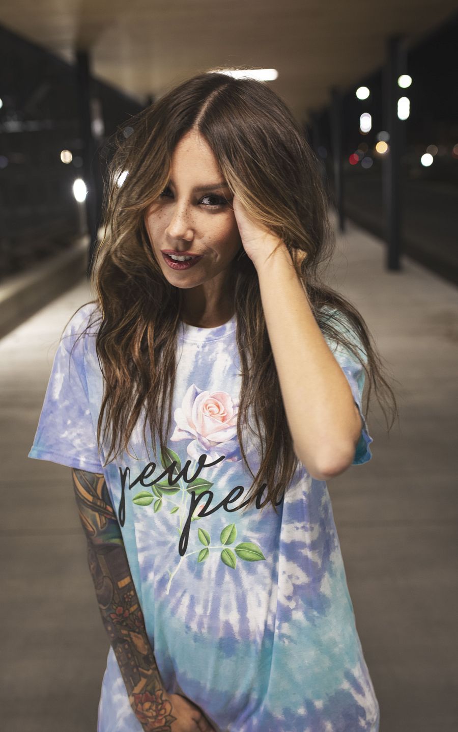 Finger Guns & Roses Tee product image (4)