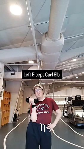 8lb left biceps curls 
Get 10% off any purchase from @holstrength with my promo code in the bio
 
#gymmotivation #fitnessmoti...