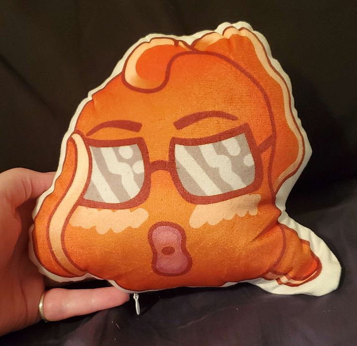 Expert Fish Pillow product image (1)