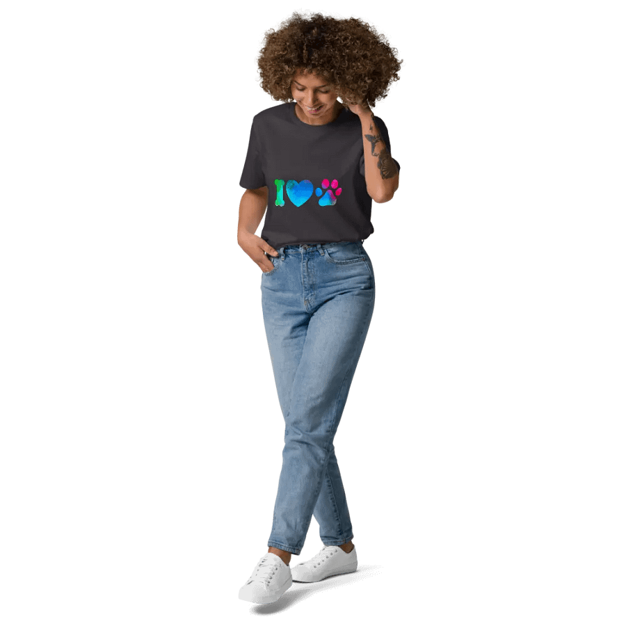 Heartfelt Harmony T-Shirt product image (143)