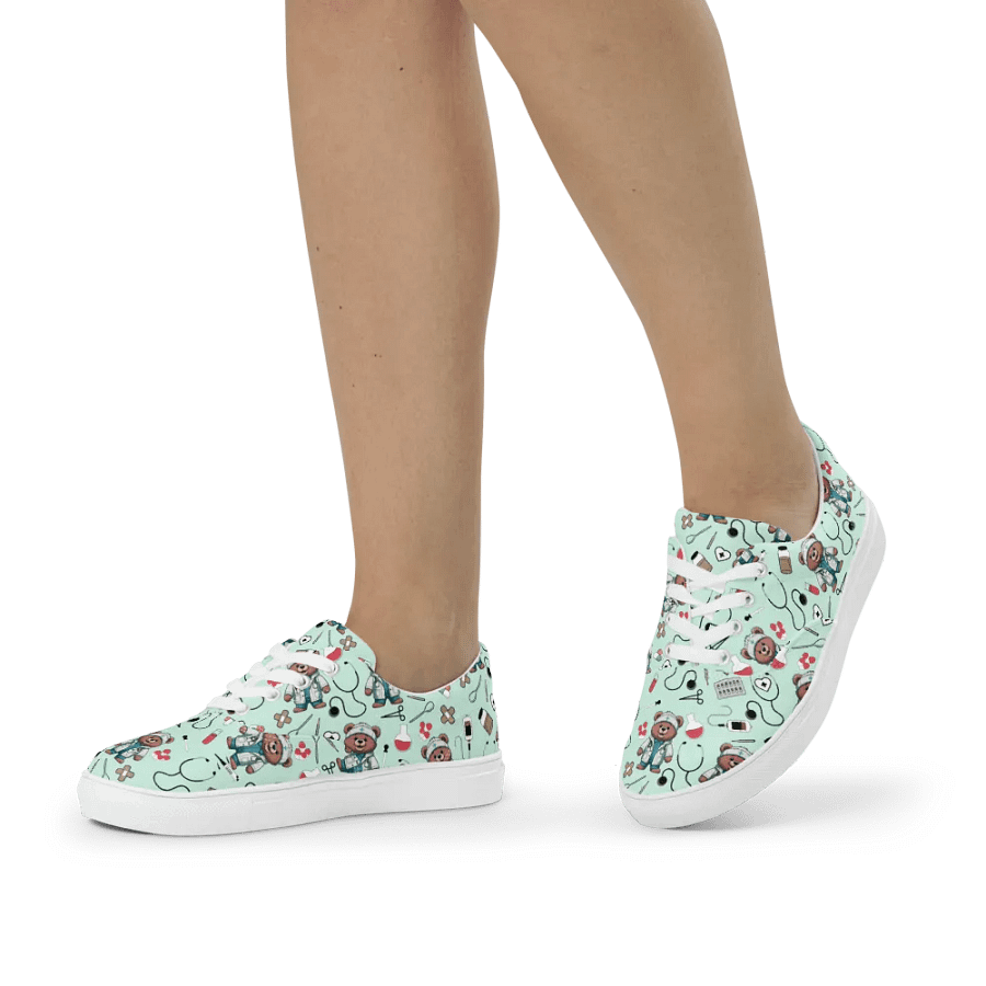 Cute Medical Bears Lace-up Canvas Shoes (Green) product image (4)