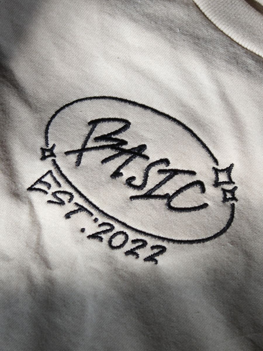 BASIC Paper Plain T-Shirt product image (2)