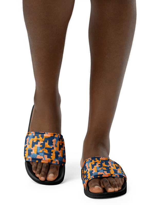 Flowing Shapes | Women's Slides product image (3)
